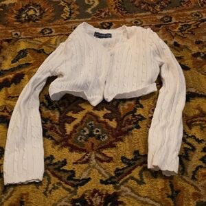 5/25 American Living Ivory Knit Sweater With Top Button Size 6